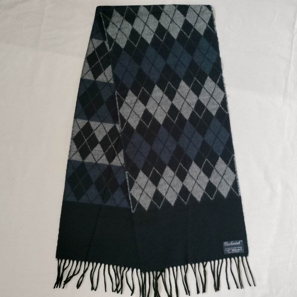 Vintage Cashmink West German Navy Blue Gray Argyle fringed Acrylic Scarf